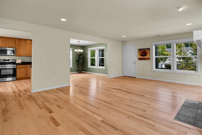 Foto del edificio - 7813 Melrose Ln SE