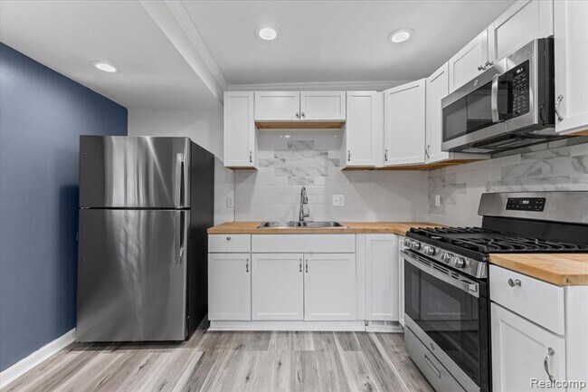 Foto del edificio - 18697 Sunderland Rd