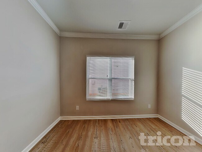 Foto del edificio - 3941 Cowen St