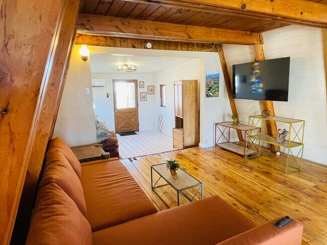 Foto del edificio - 4960 E Redrock Dr