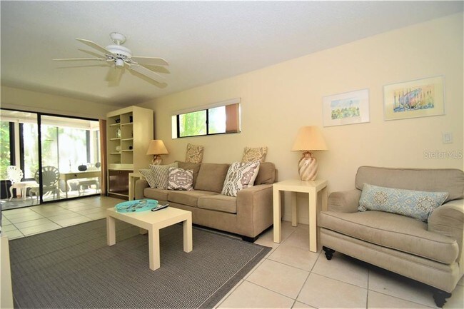 Foto del edificio - 1508 Pelican Cove Rd