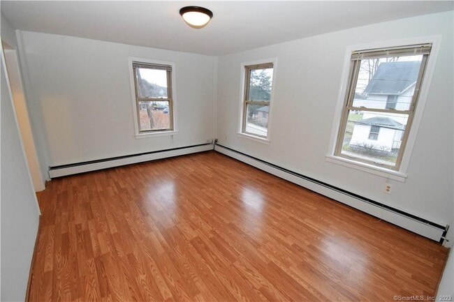 Foto del edificio - 28 Drive Way