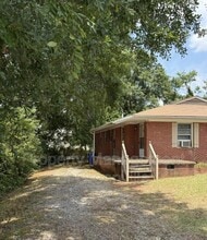 Building Photo - 9 Eisenhower Dr