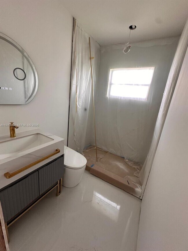 Building Photo - 1011 NW 9th St