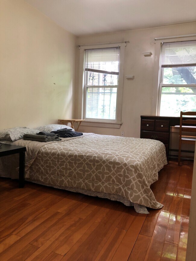 Foto del edificio - 104 Hammond St