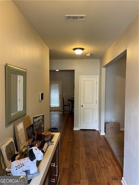 Foto del edificio - 6427 St Mark Way