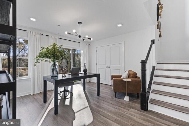 Building Photo - 15037 Douglas Fir Ln