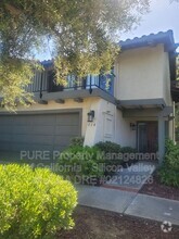 Building Photo - 114 Casa Grande