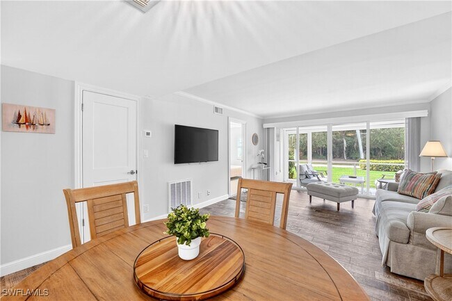 Foto del edificio - 3930 Belair Ln