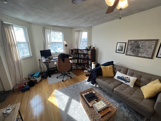Foto del edificio - 217 Holland St