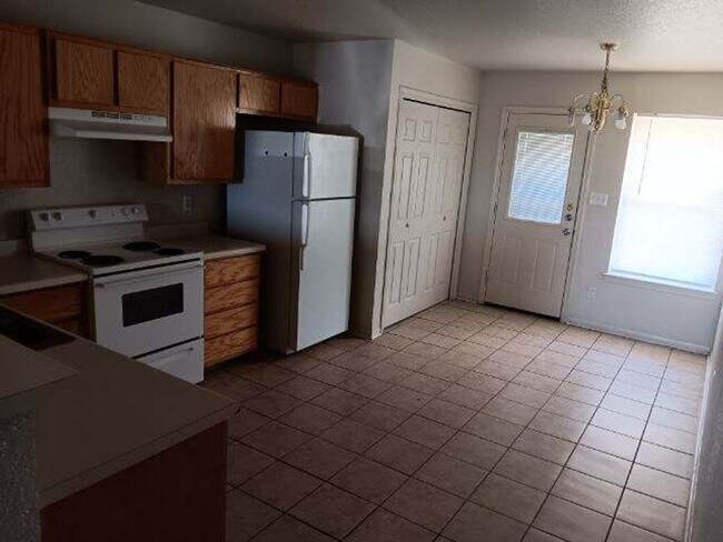 Foto del edificio - 3606 Littleleaf Dr