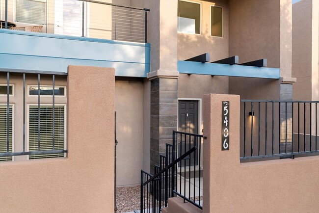 Building Photo - NE Rio Rancho | Mariposa Community | 4 Bed...