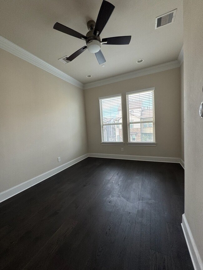 Foto del edificio - 2656 Fountain Key Blvd