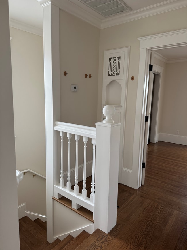 Building Photo - Welcome to this charming 2-bedroom, 1-bathroom in South San Francisco