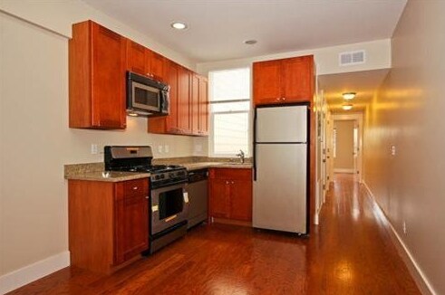 Kitchen - 55 Manchester St
