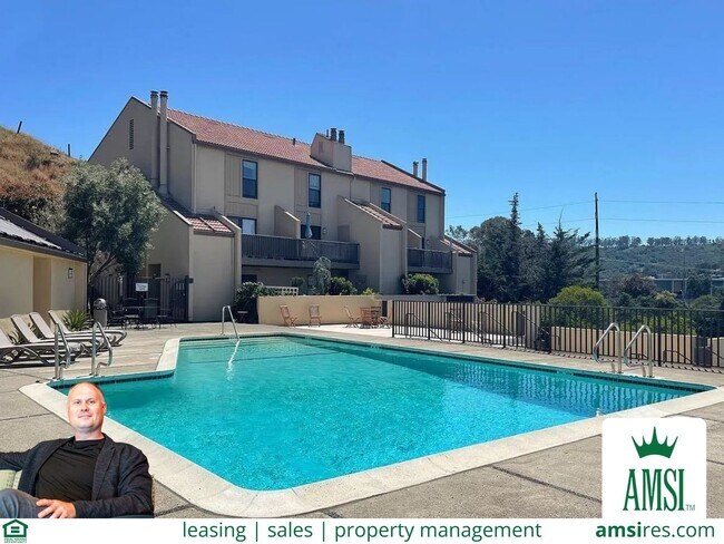Updated and cozy 1br apartment w/FREE stor... - Updated and cozy 1br apartment w/FREE stor...