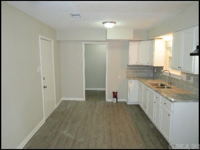 Building Photo - 10005 Carrie Ln