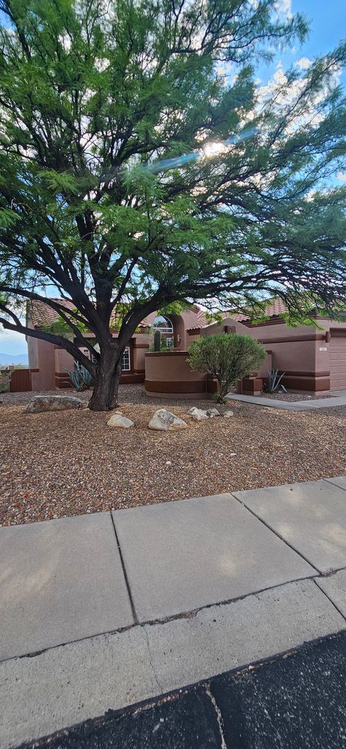 Building Photo - Gated Community at La Reserve Oro Valley_ ...