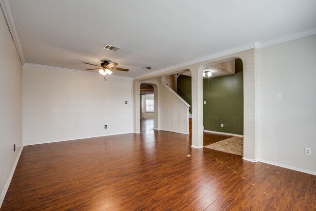 Foto del edificio - 4 Bedroom/2.5 Bath Wildhorse Subdivision