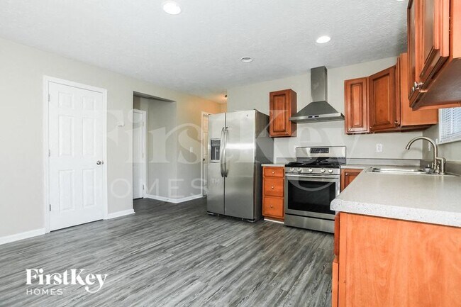 Foto del edificio - 5986 Driftwood Ct