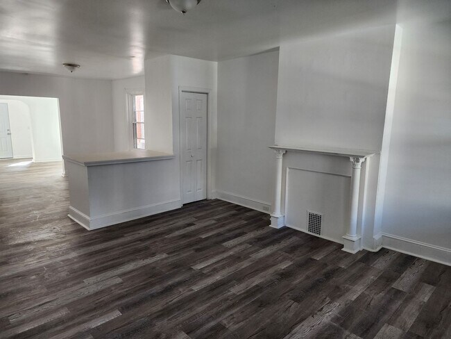 Foto del edificio - 2408 West St