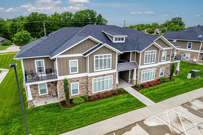 Building Photo - 32 Blue Ridge Rd