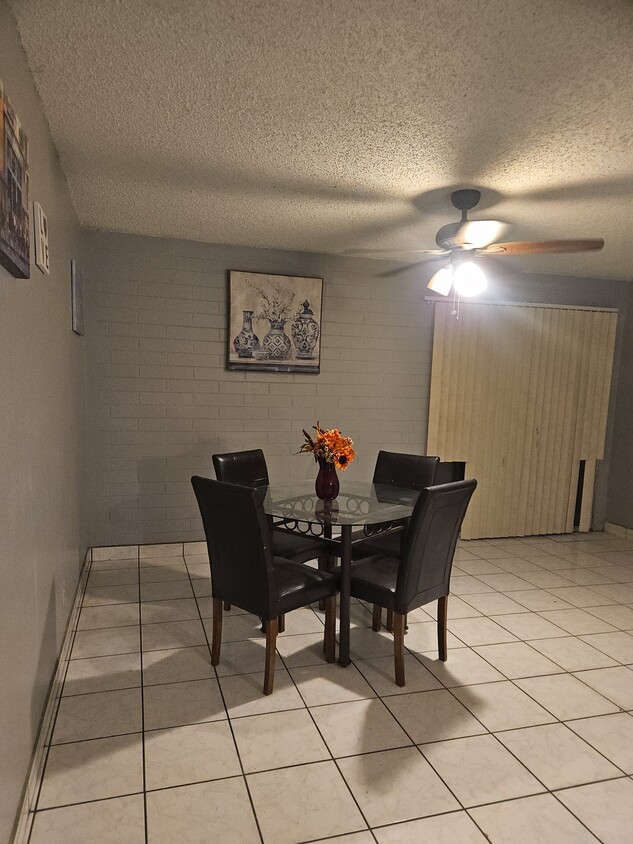 Photo - 5010 N 62nd Ave (Glendale, AZ)