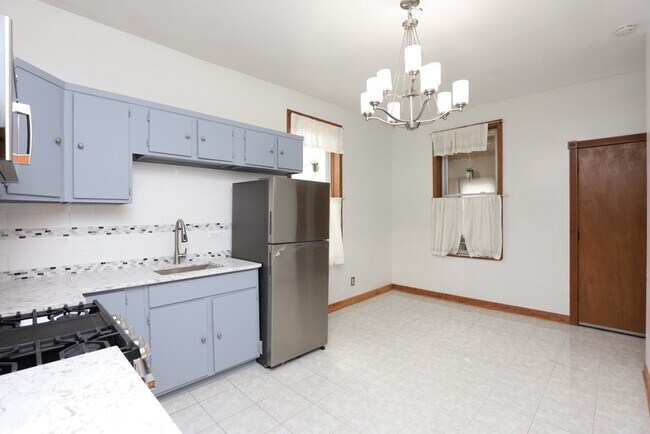 Foto del edificio - 2713 W 16th St
