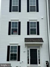 Building Photo - 3144 Eton Pl