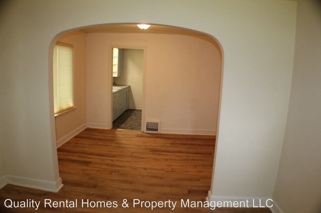 Building Photo - 2 br, 1 bath House - 1434 Mintola Ave