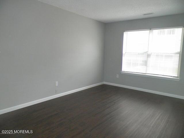Building Photo - 101 Hyacinth Ln