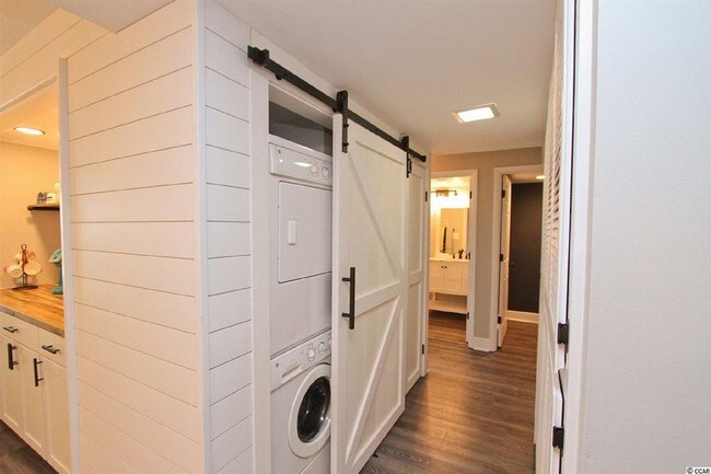 Foto del edificio - 741 Retreat Beach Cir