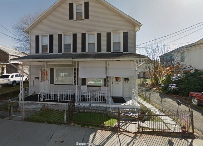 Foto del edificio - 154 Willow St