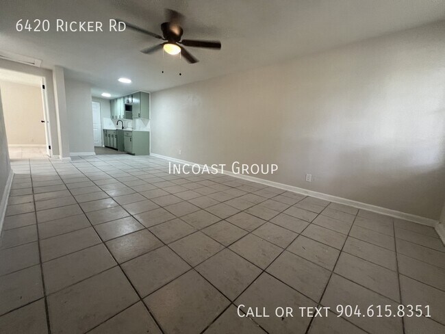Building Photo - Newly Renovated 2BR, 1BA Duplex with Moder...