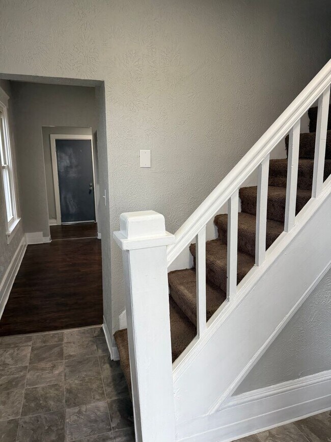 Foto del edificio - 1801 3rd St SE