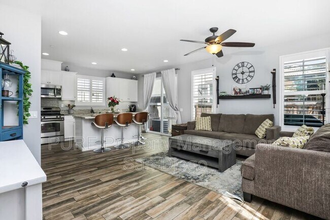 Building Photo - 1582 Chert Dr
