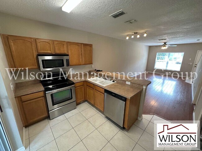 Foto del edificio - 538 Wilton Cir