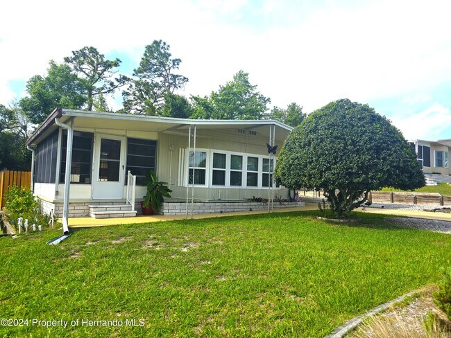 Building Photo - 14478 Brookridge Blvd