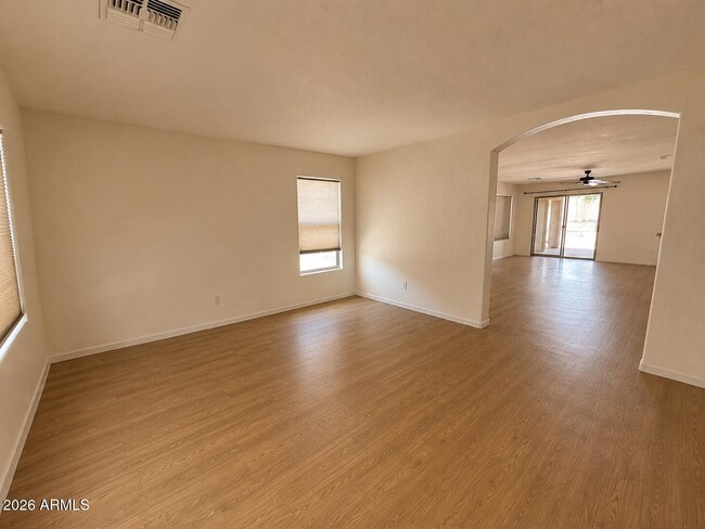 Building Photo - 25776 W Winslow Ave