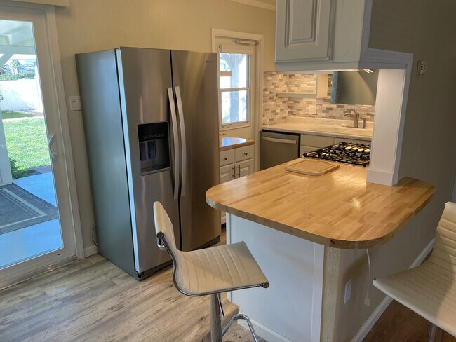 Cocina - 4580 Cochise Way