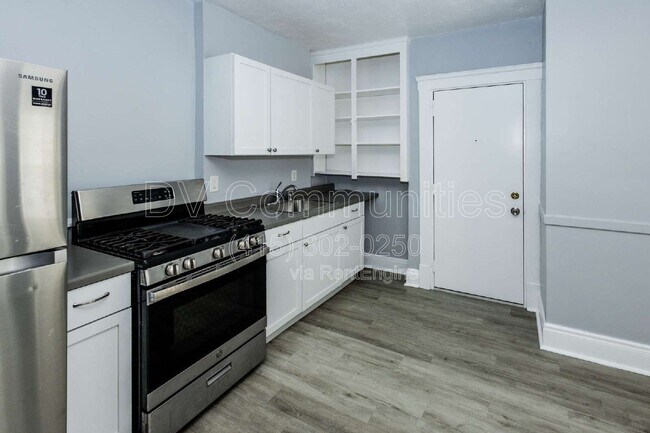 Foto del edificio - 1609 Lakewood Ave