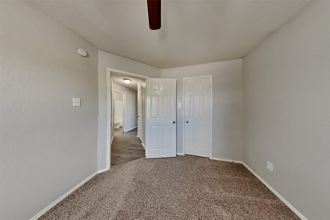 Building Photo - 5403 Marble Ravine