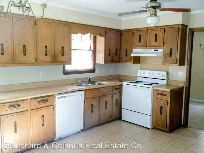 Building Photo - 3 br, 2.5 bath House - 4536 Glenda Lane