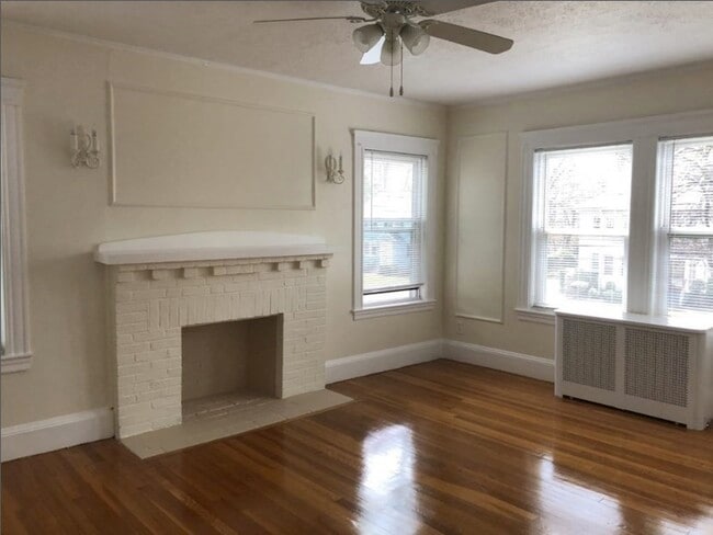 Building Photo - 51-53 Wyman St