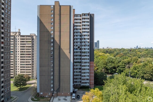 Photo du bâtiment - 230 Oak St