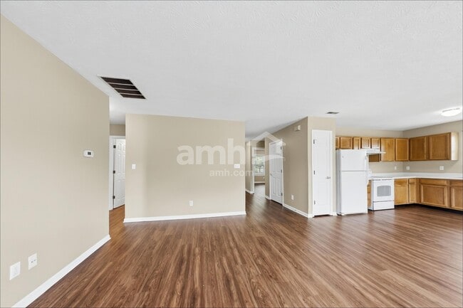 Building Photo - 10424 Sienna Dr