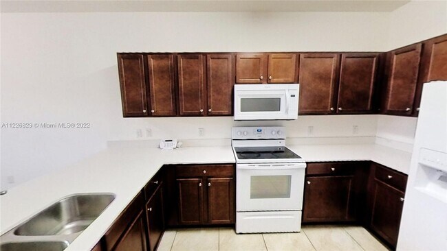 Building Photo - 260 NW 109th Ave