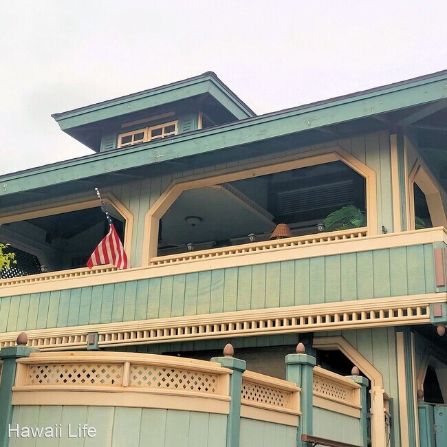 Foto del edificio - 3 br, 3 bath House - 2995 Kauhale St.