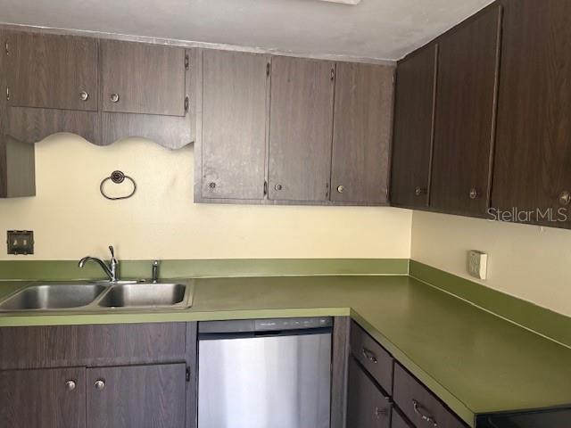 Foto del edificio - 1760 Cove Cir