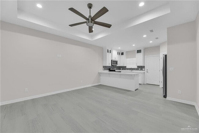 Kitchen & family room2 - 1602 Playa Dr